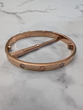 Love Bracelet Size 15 Cm 18k Rose Gold Plated W/ Stones Stainless Steel Base